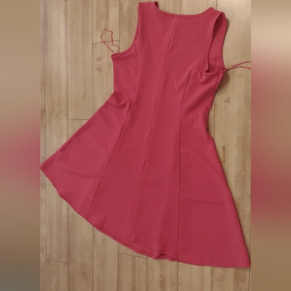 NWD dress - Picture 4 of 4